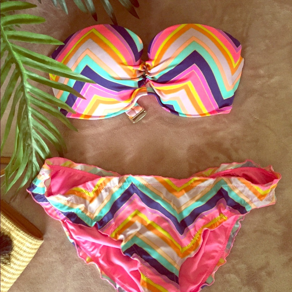 Victoria’s Secret rainbow 🌈 strapless bikini